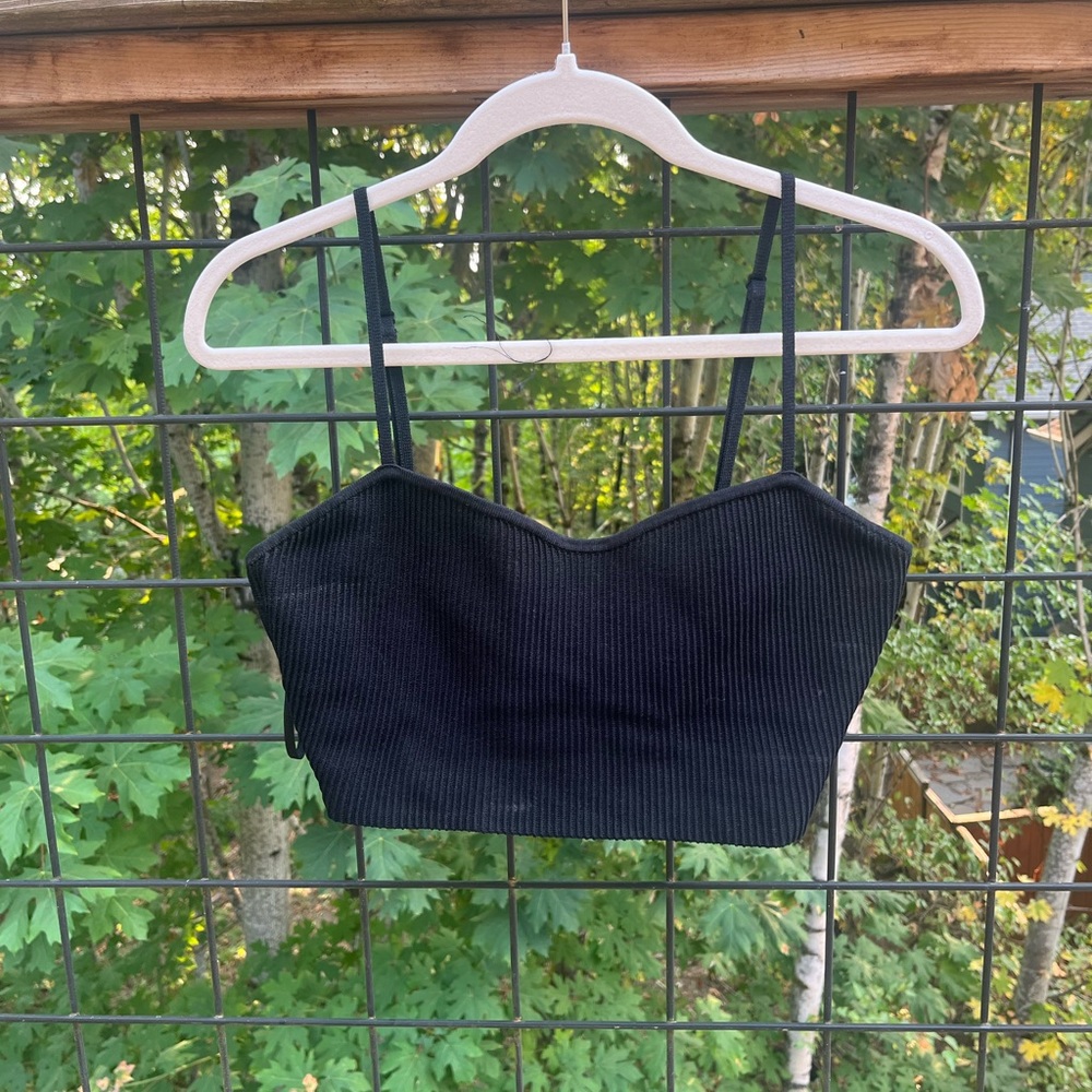 Babaton black crop top